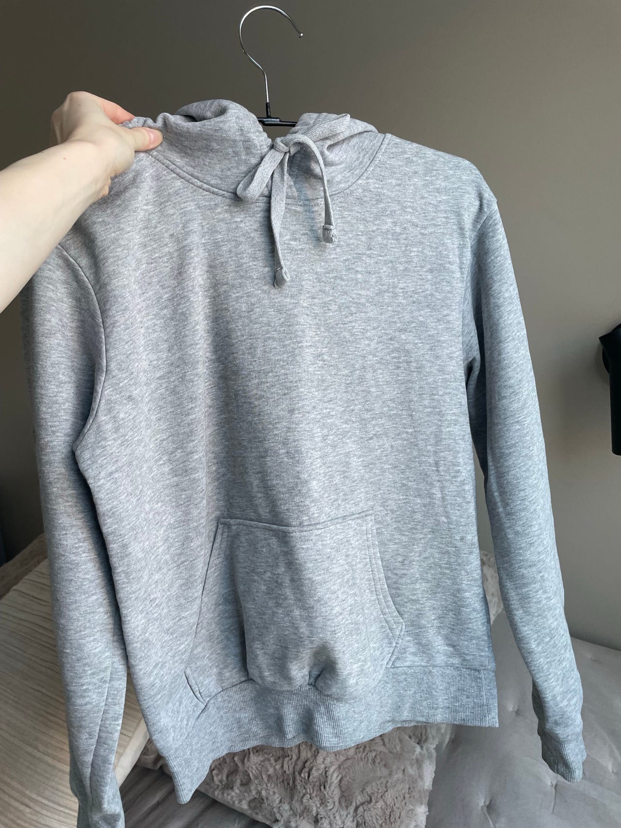 Anorakkityylinen huppari