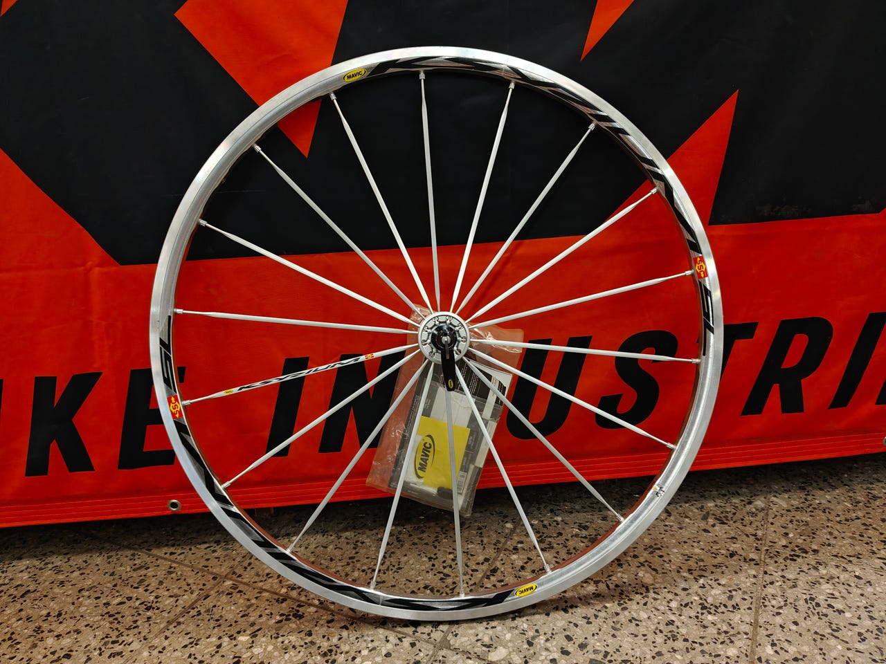 Mavic Ksyrium SL etukiekko