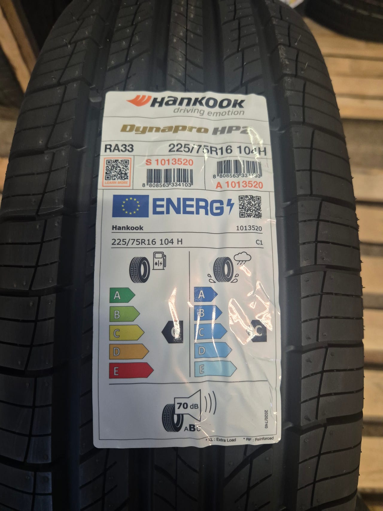Hankook Dynapro HP2 225/75R16 kesärenkaita
