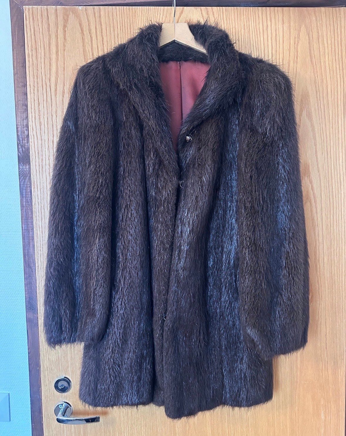 Aito vintage turkki – todennäköisesti minkkiä, käsintehty