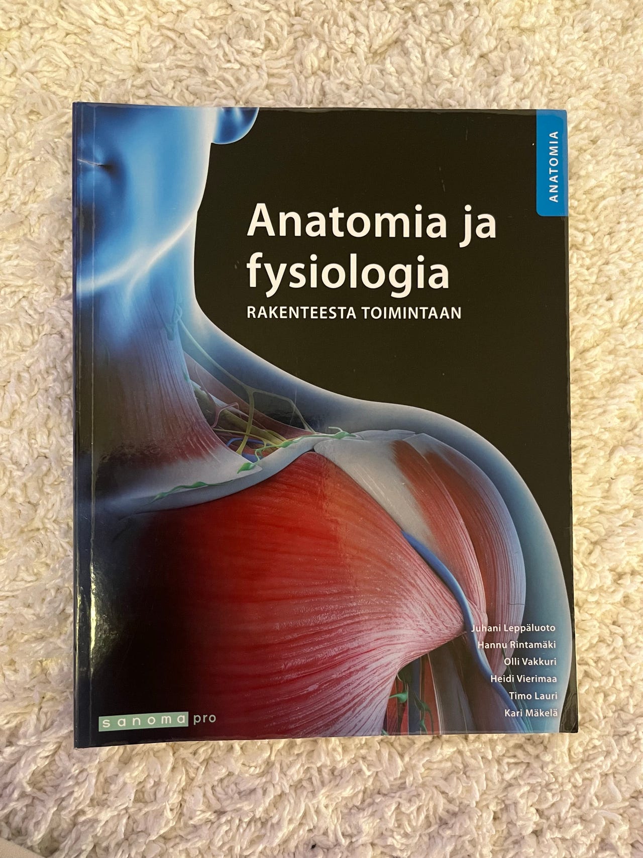 anatomia-ja-fysiologia-rakenteesta-toimintaan-oppikirja-l-ketiede-ja