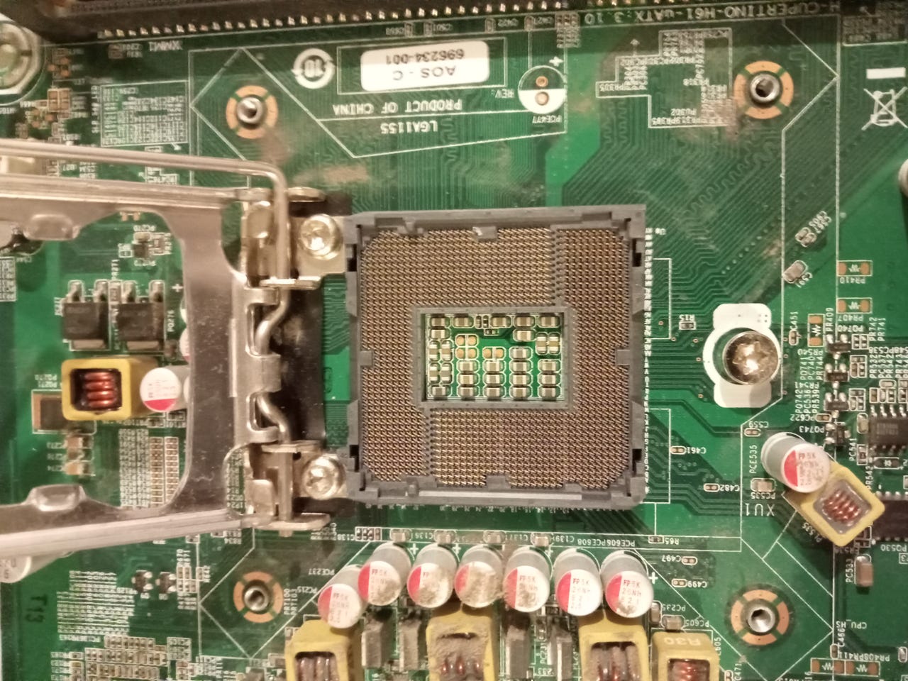 HP Pro 3500
 LGA1155 Intel
H61 Chipset Micro-ATX emolevy 696234-0