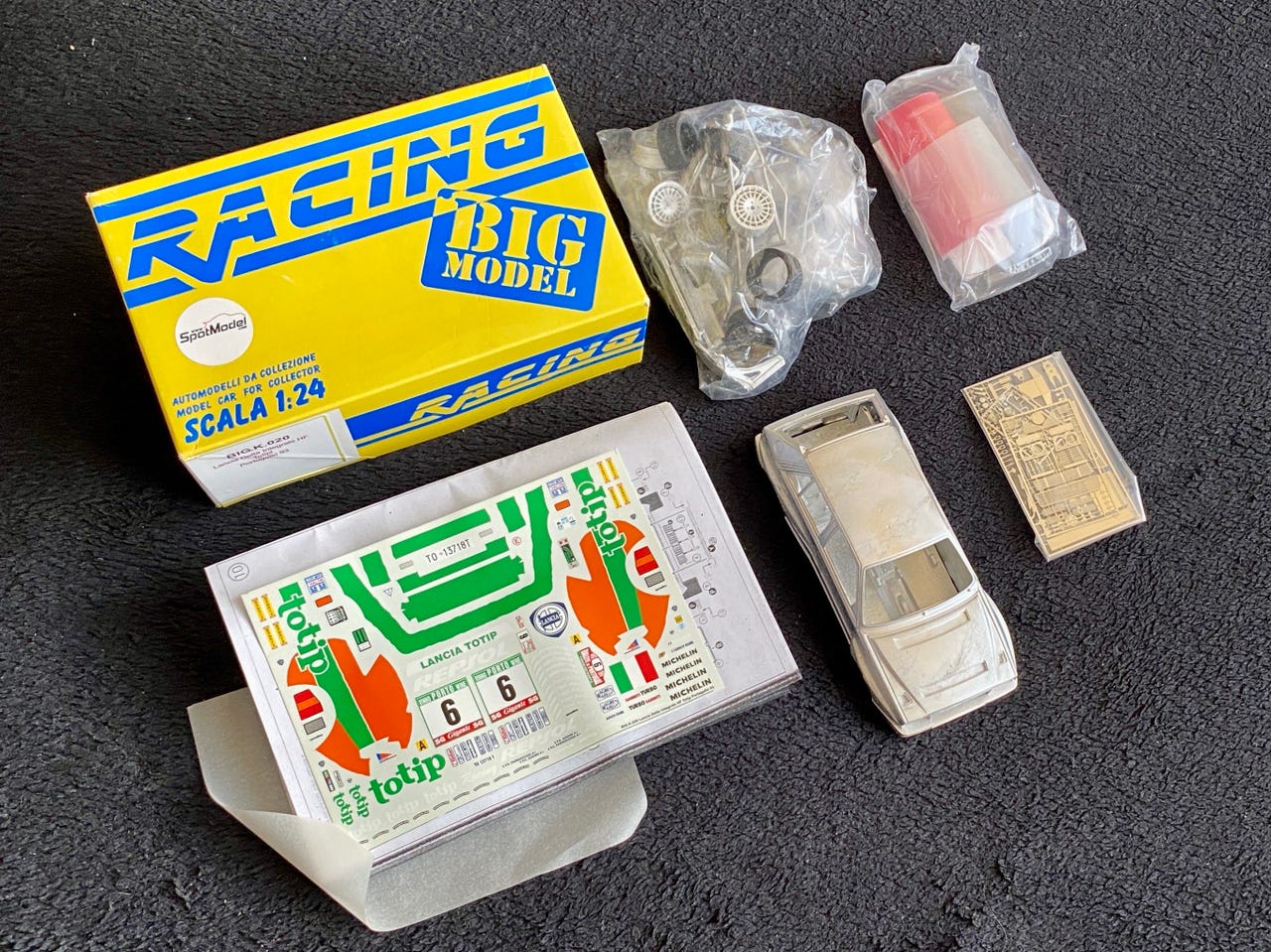 Racing43 (Big Model) Lancia Delta Integrale HF 1/24