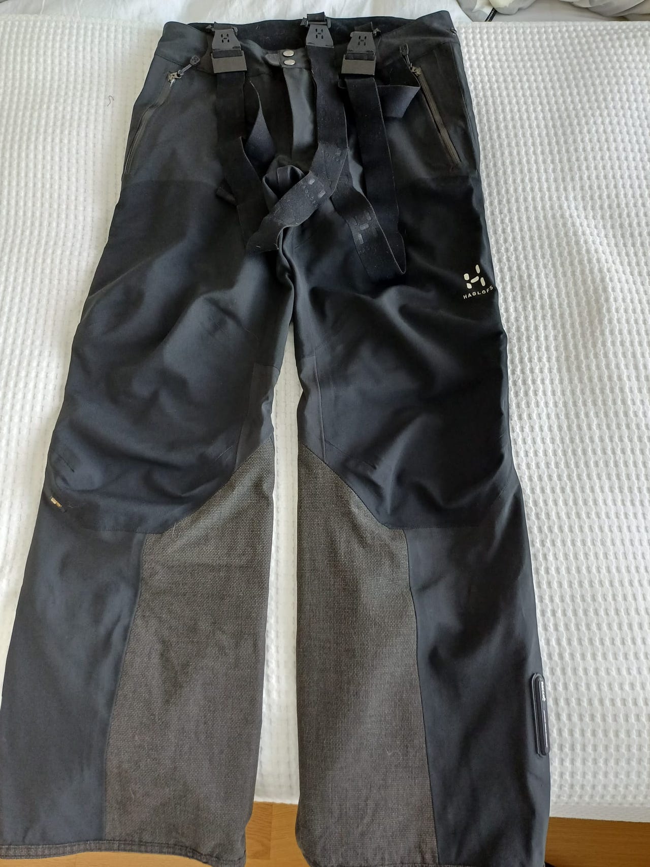 KEVÄTALE: Haglöfs Gore-tex Couloir Pant, koko S. Unisex. Recco. | Tori