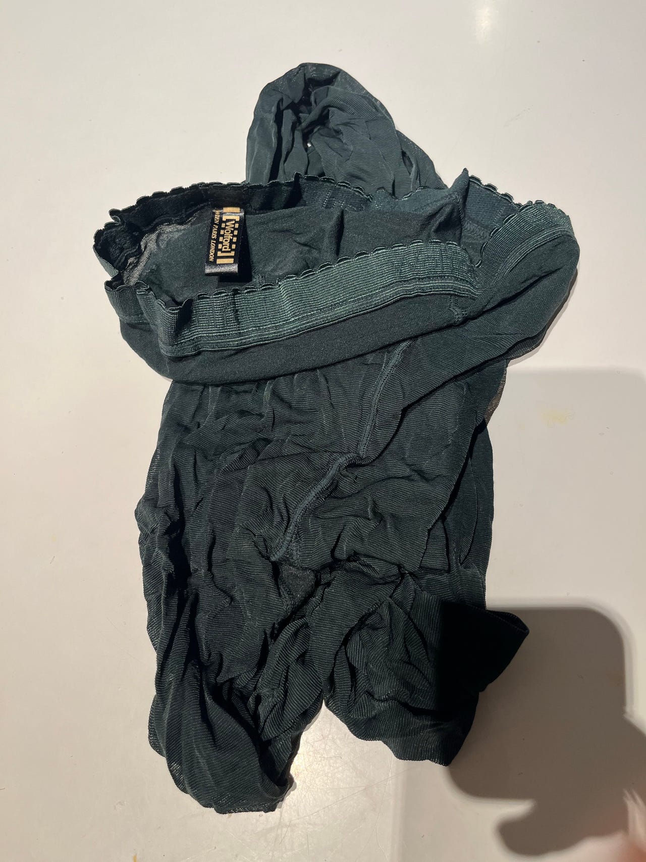 Wolford sukkahousut M, käyttämättömät, tummanvihreät