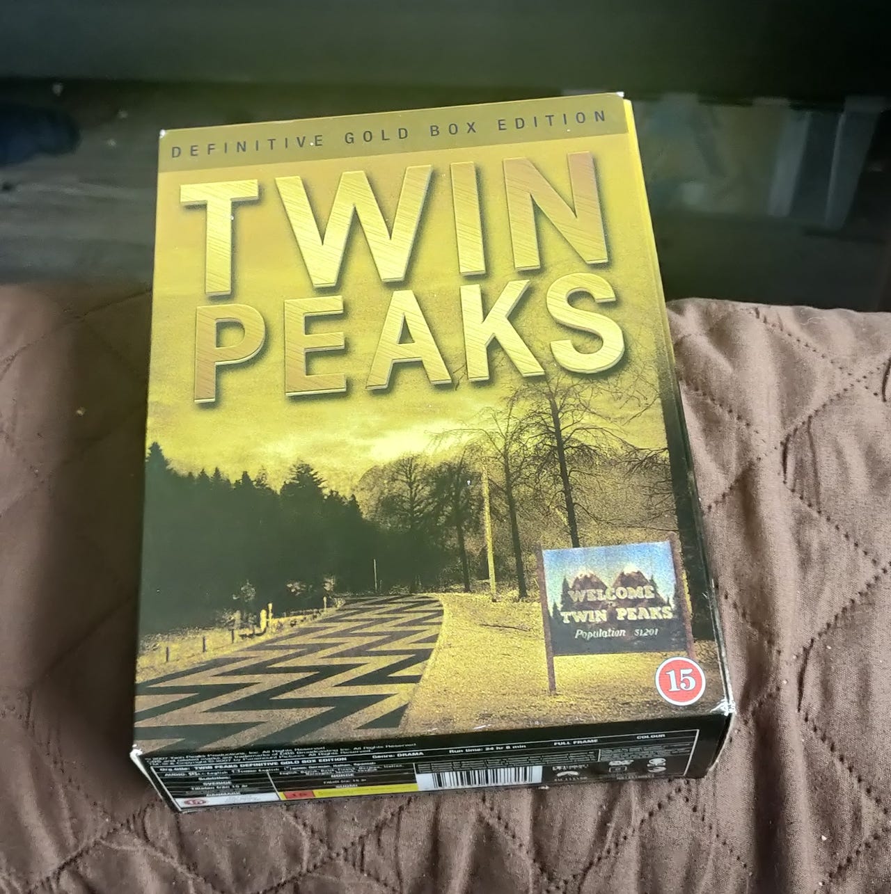 Twin Peaks Definitive Gold Box Edition DVD-boksi | Tori