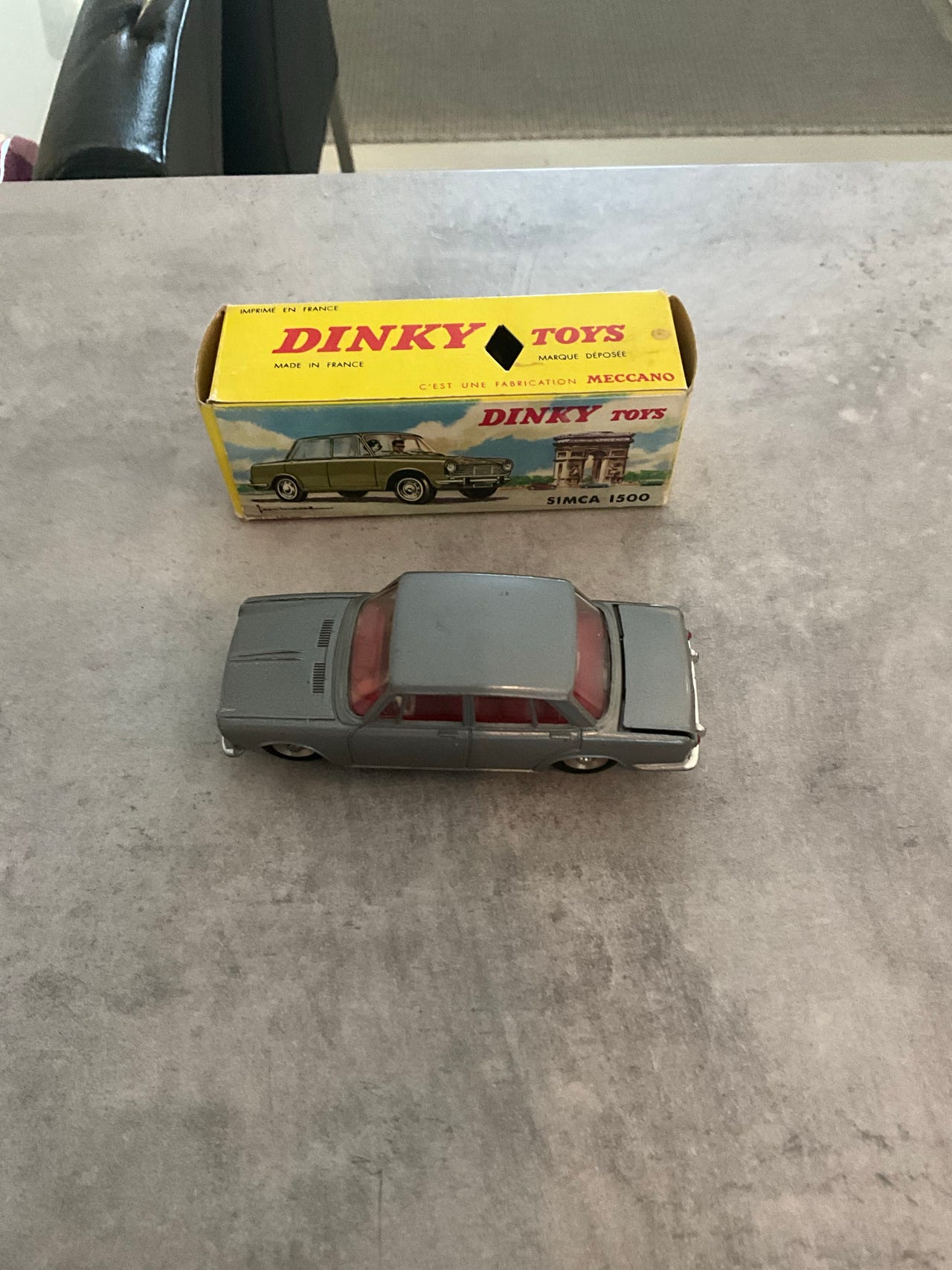 SYMPA Nice TOP ! DINKY TOYS MECCANO TRIANG 1:43 BREAK SIMCA 1500 GLS N° 507