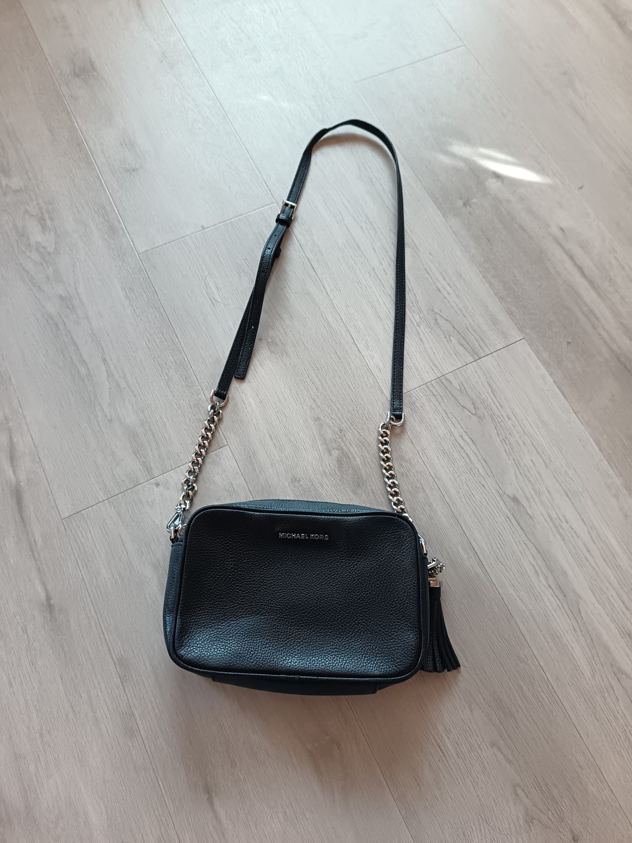 Michael Kors pikkulaukku