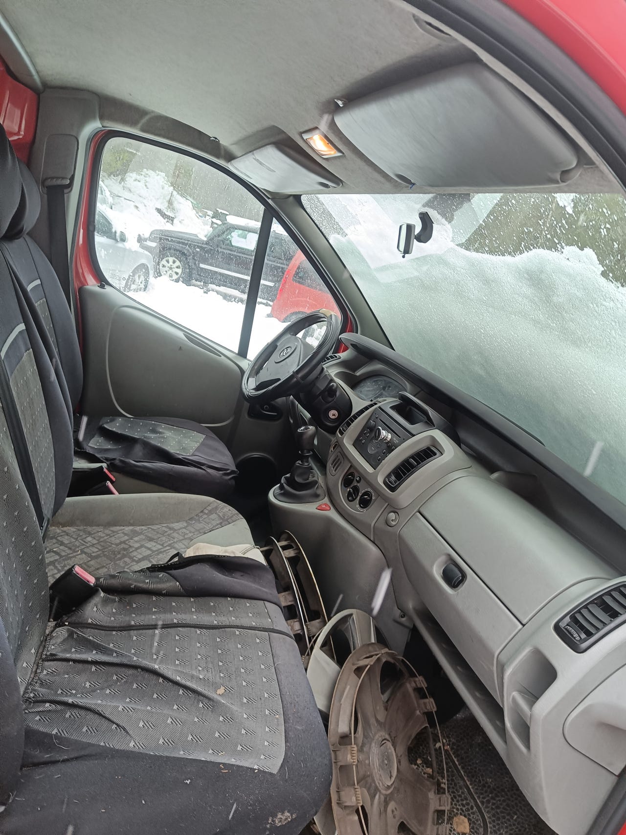 Opel vivaro 1.9DI osina