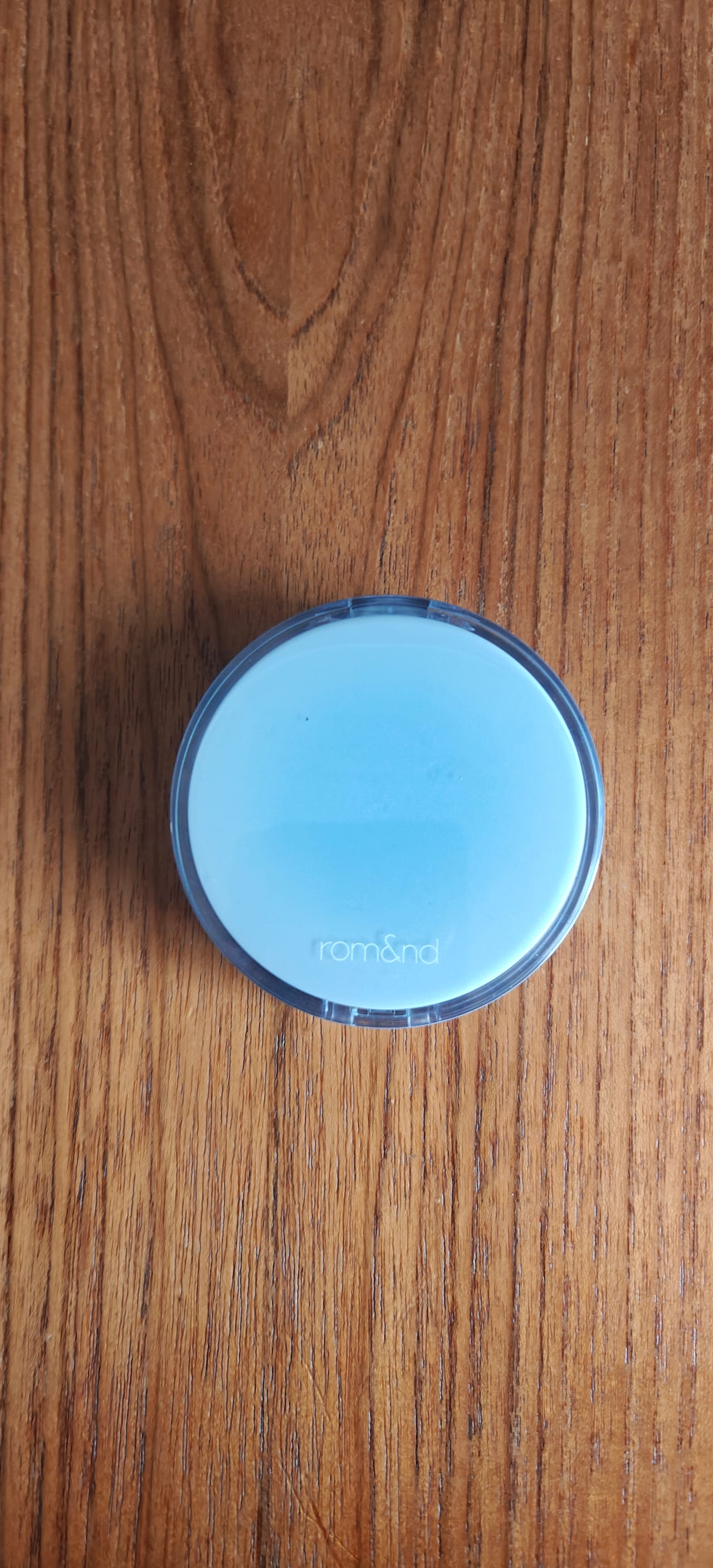 Rom&nd bare water cushion
