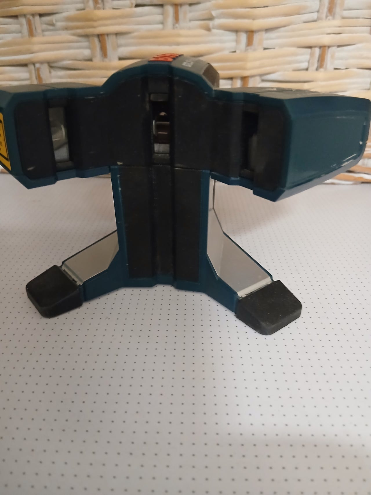 Bosch lattia laser