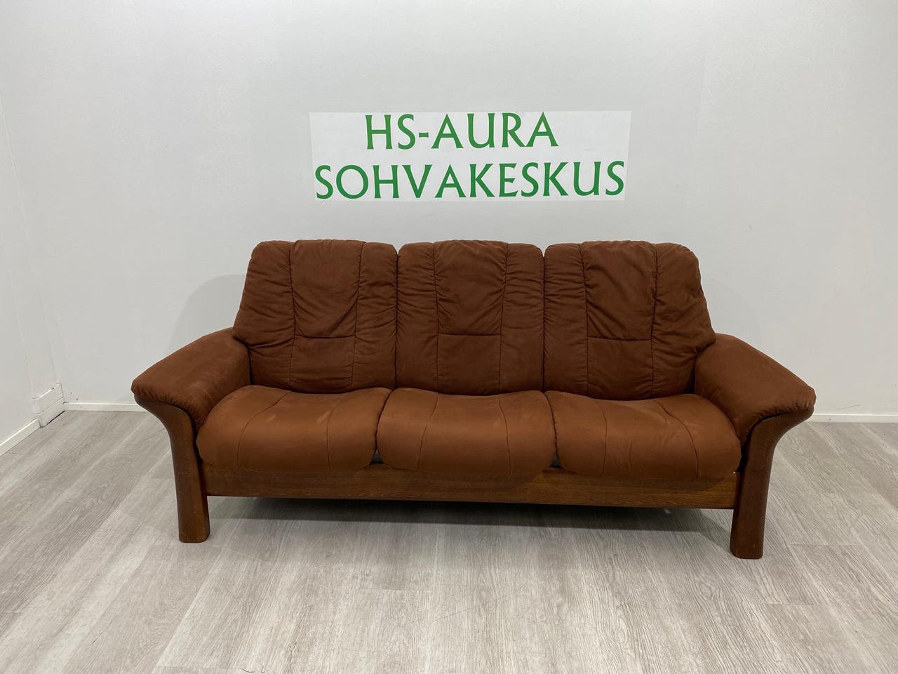 STRESSLESS 3 Istuttava Sohva – Ilmainen Toimitus