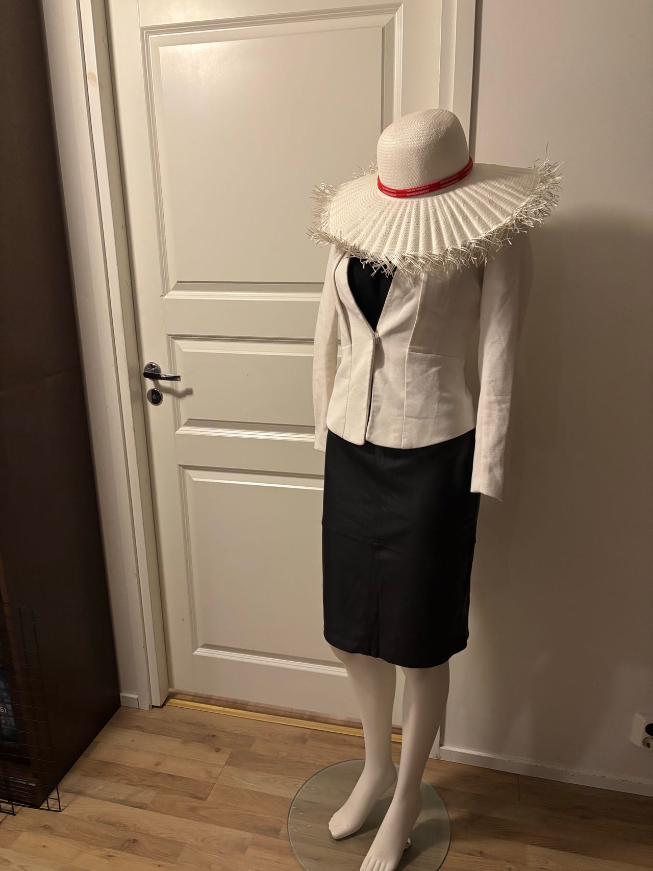 H&M jakku valkoinen koko 34