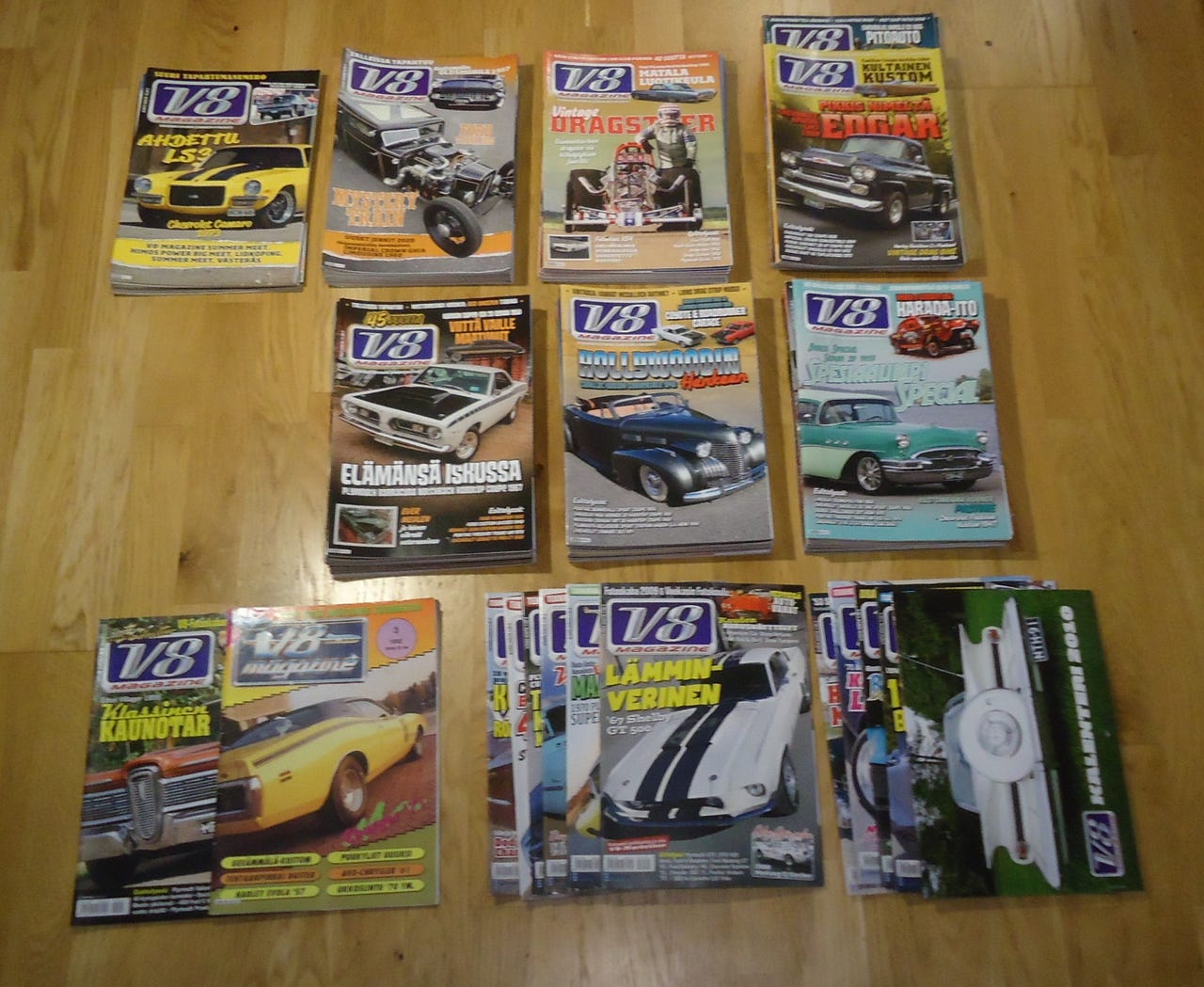 V8 Magazine lehtiä vuosilta 1992  - 2020 ja 2026