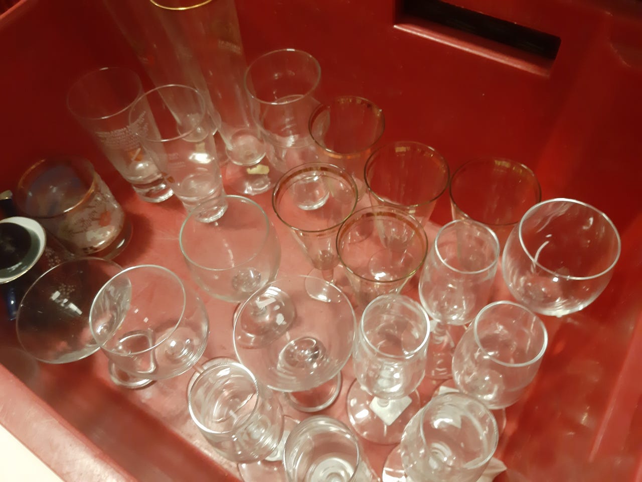 Iittala,lomonosov,Kupittaa,arabia jne keräilijä tavaraa, antiikki