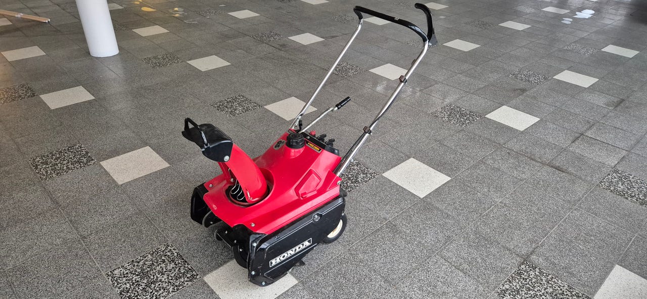 Lumilinko Honda HS35