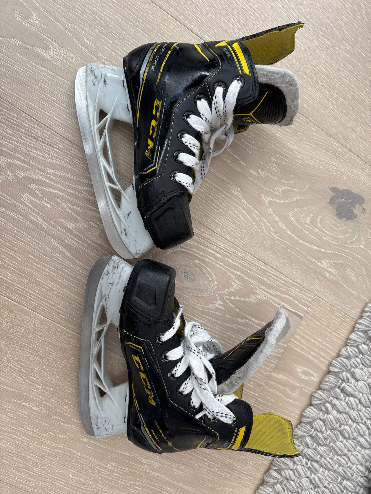 CCM supertacks 9380 YT12.5 luistimet