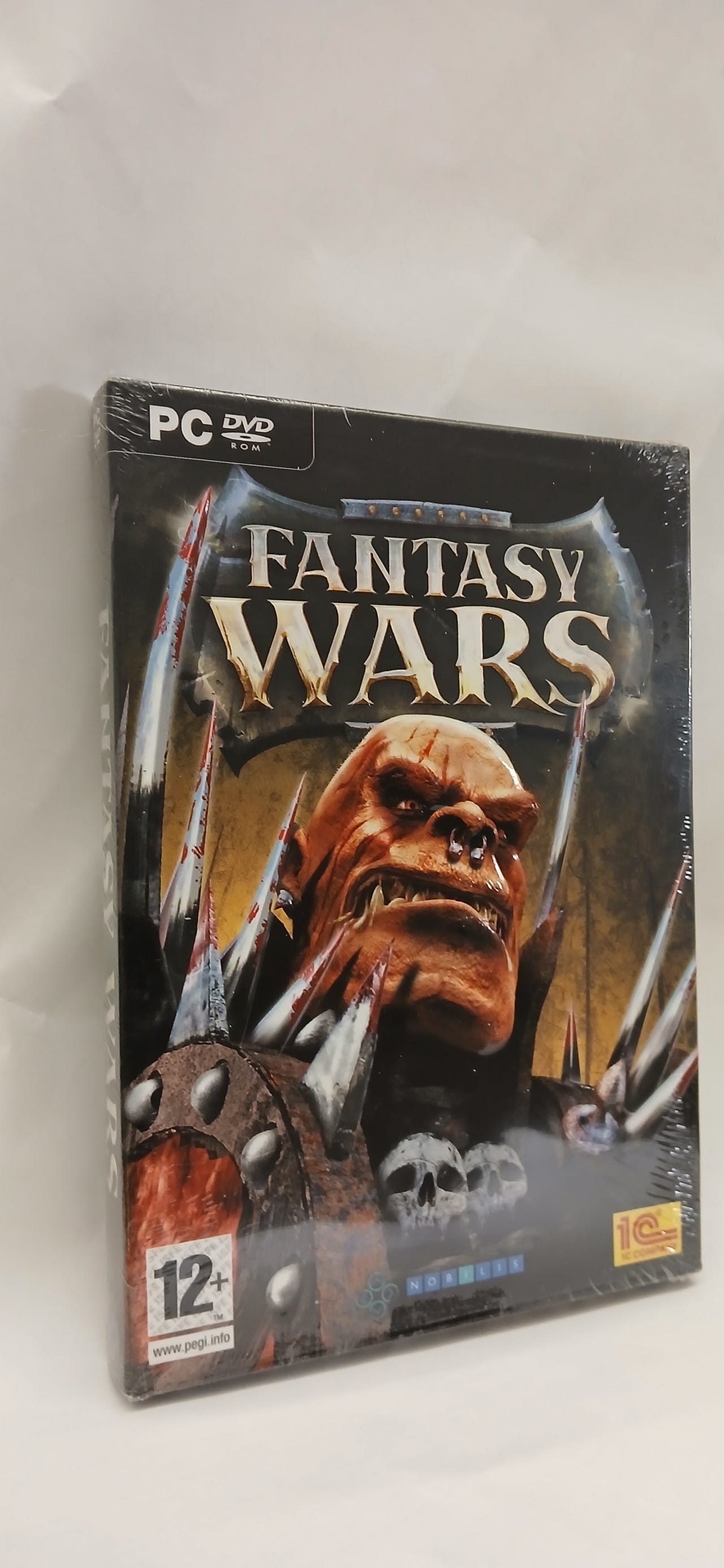 Fantasy Wars PC CD-ROM NIB