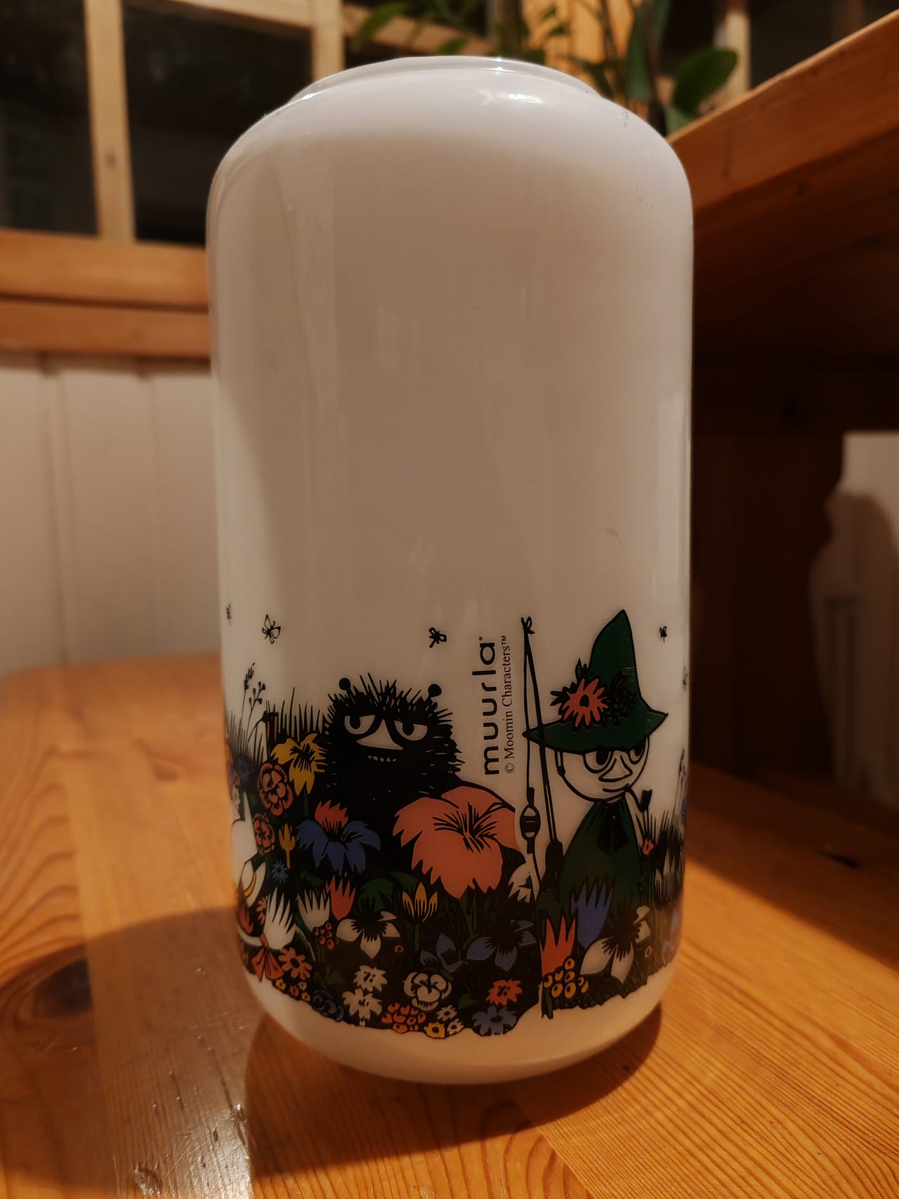 Hetki yhdessä maljakko muumi