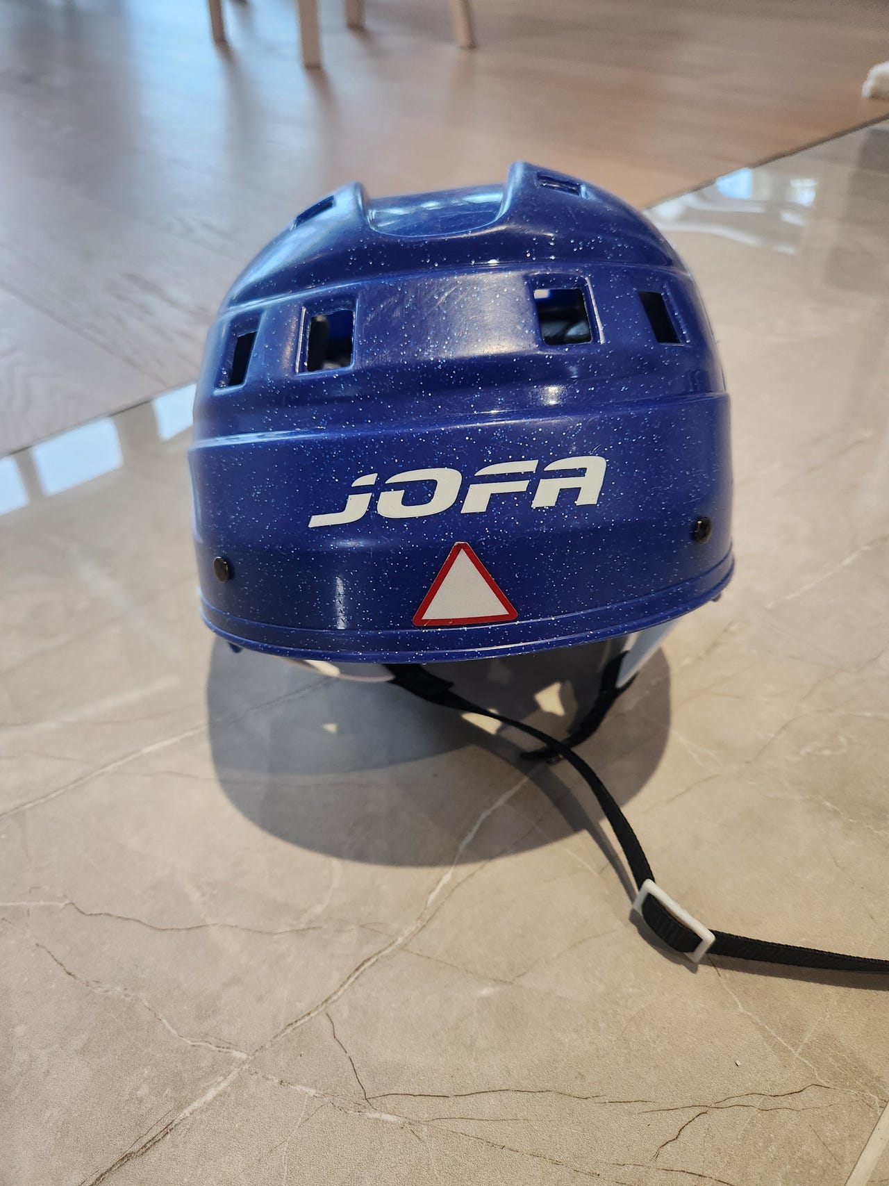 Jofa luistelukypärä