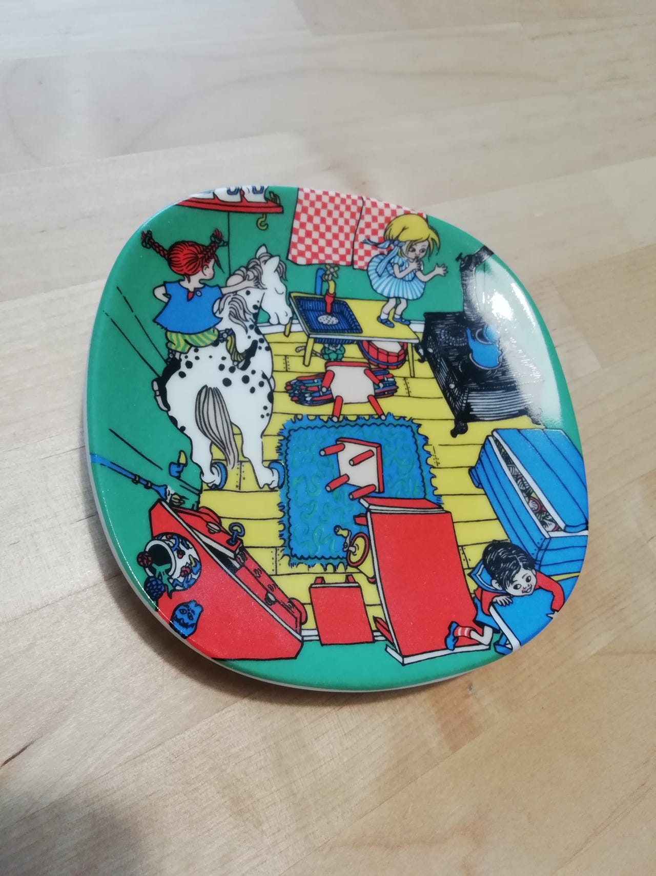 Rörstrand Peppi Pitkätossu - seinälautanen