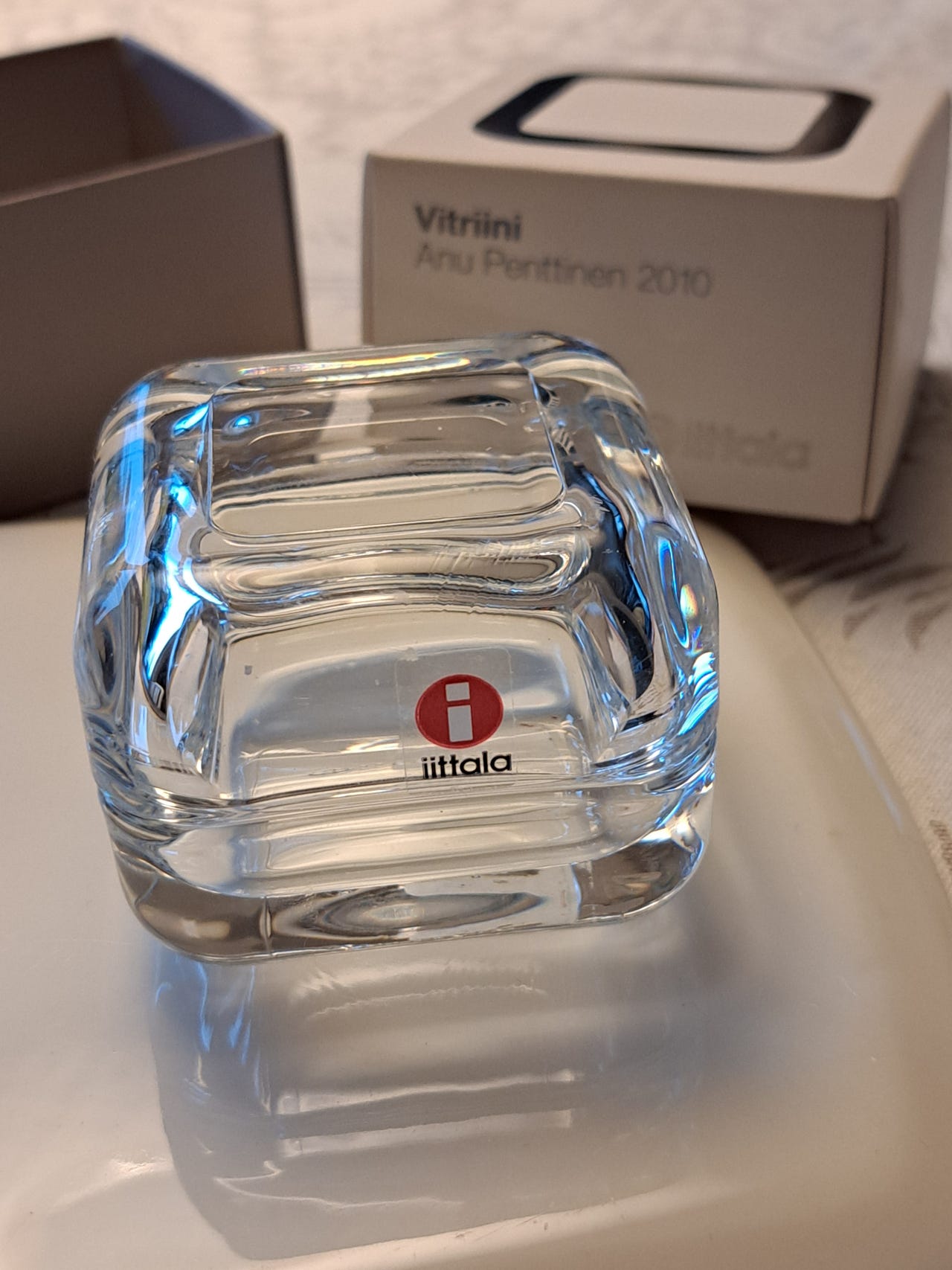 Vitriini 60x60 box Iittala | Tori