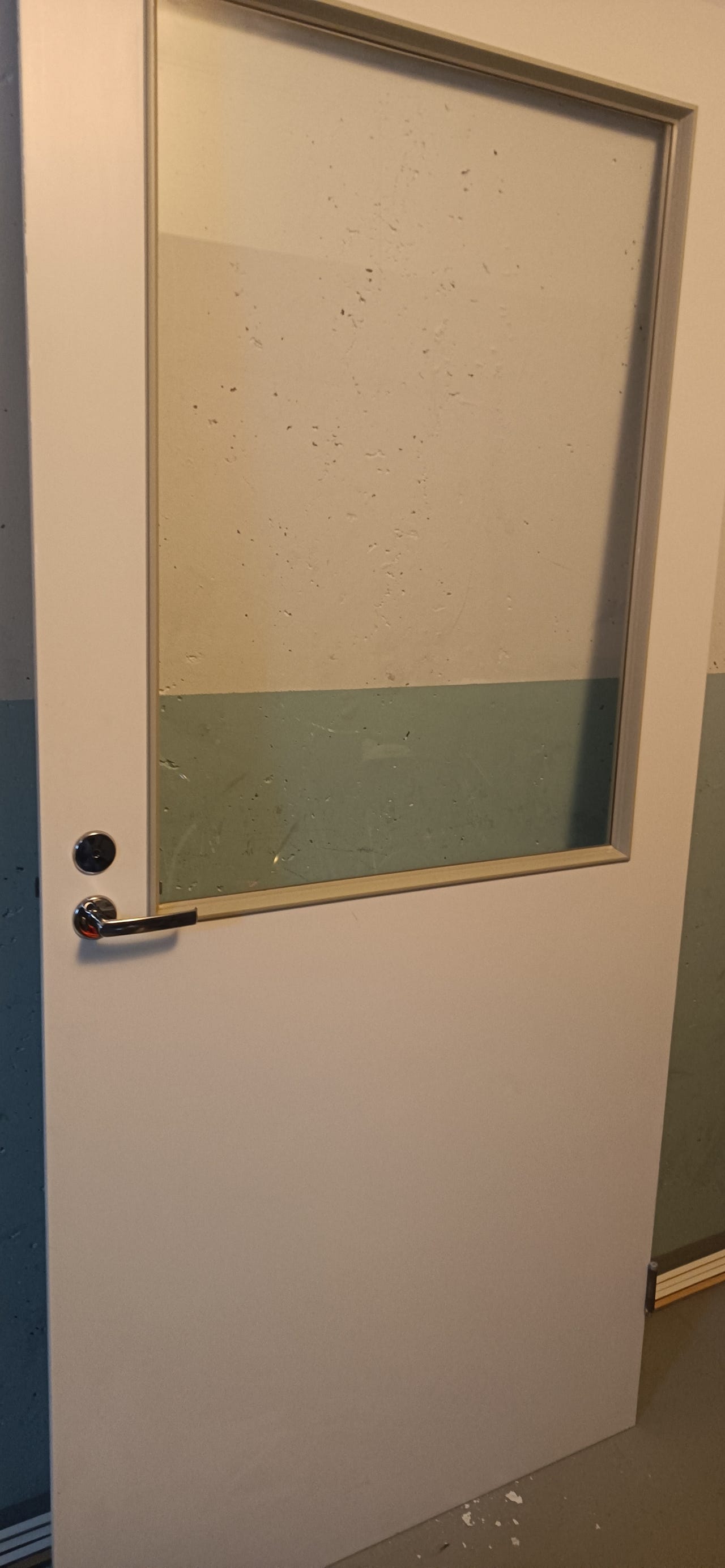 Sisäovi M10x21