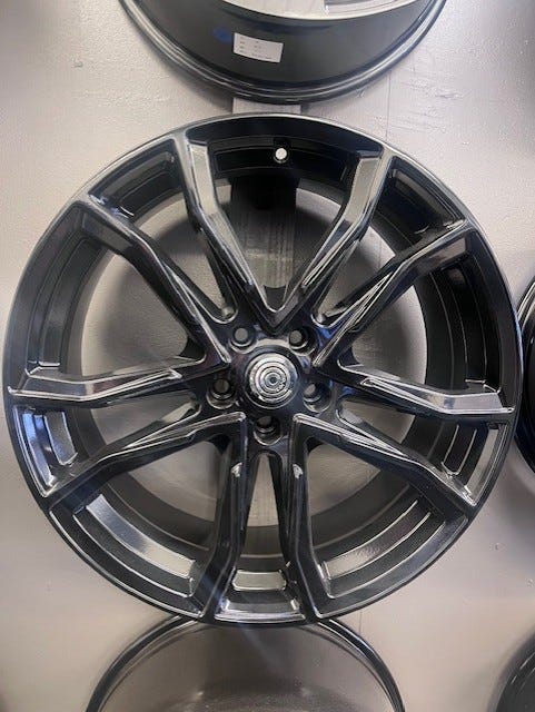 Vanteet Coro Crw4 8.5x20 5x112 et35. VAG ja Meset.