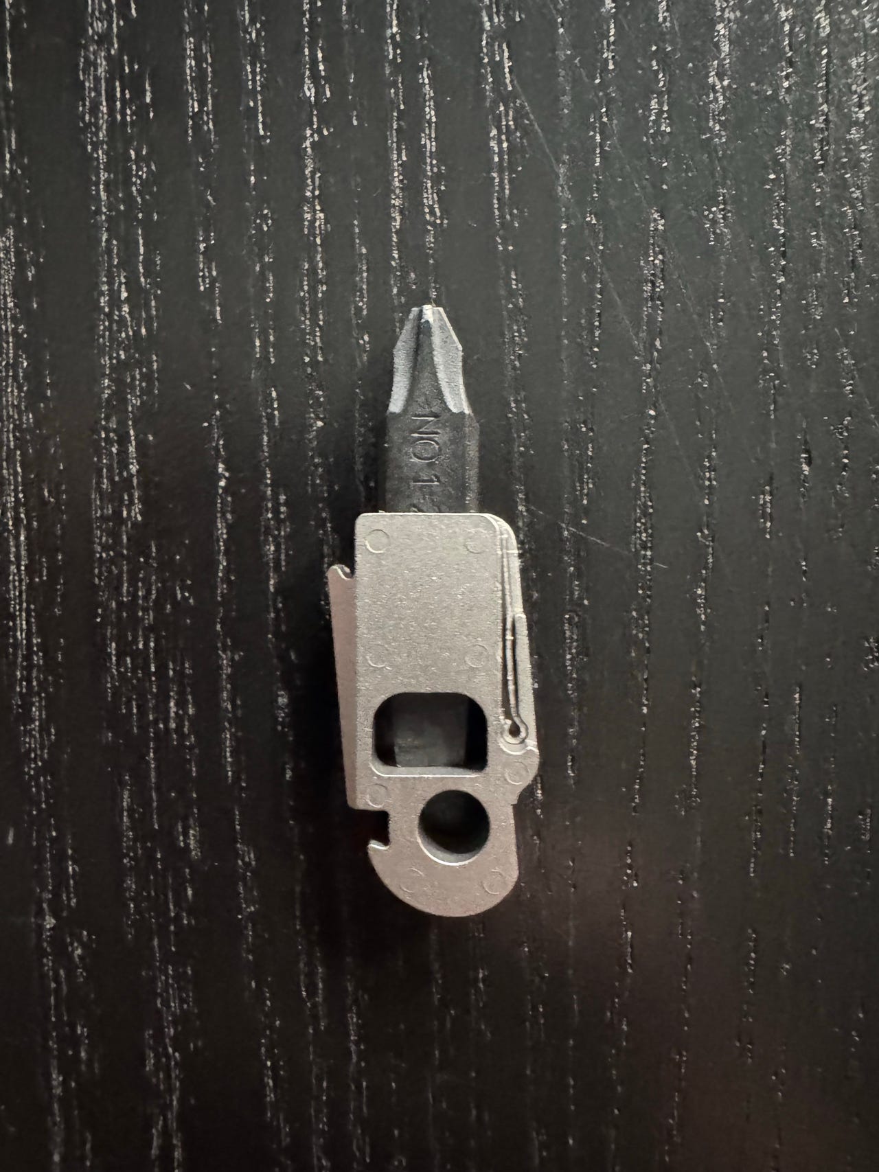 Leatherman Wave+, Charge, Signal