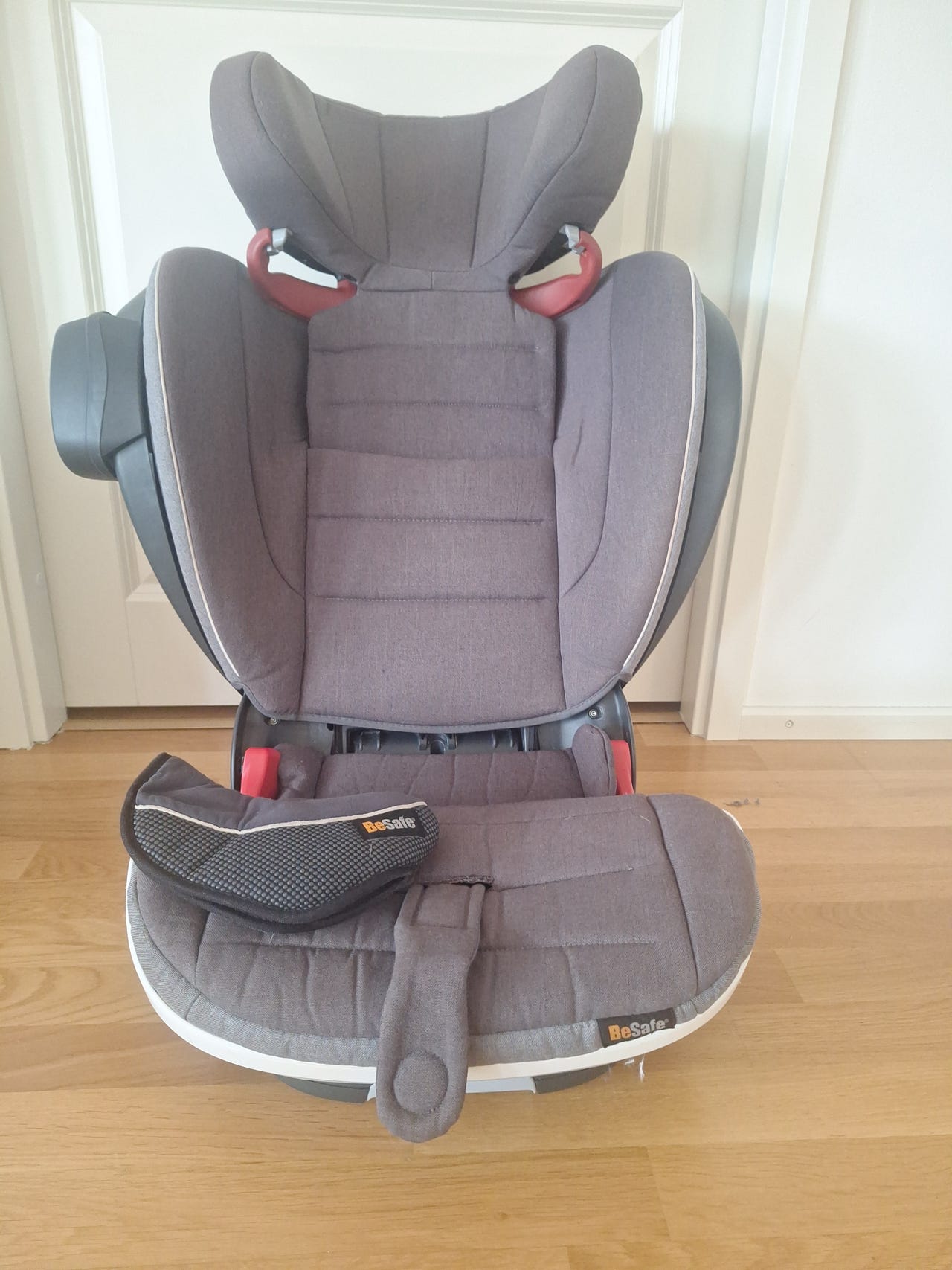 BeSafe iZi Flex fix i-size