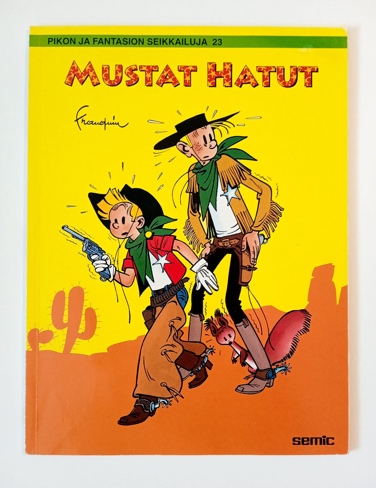 Mustat hatut - Pikon ja Fantasion seikkailuja 23