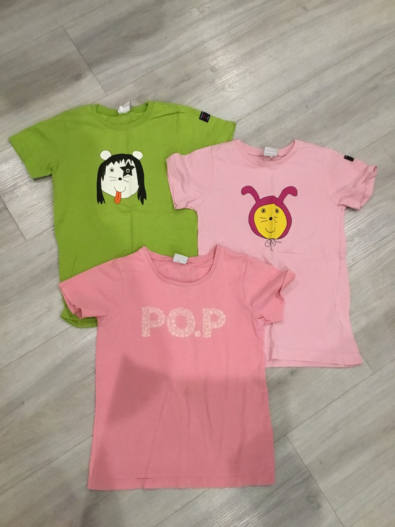 Kolme kpl Polarn o pyret t-paitaa