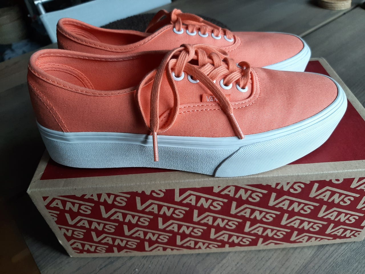 Vans-tennarit