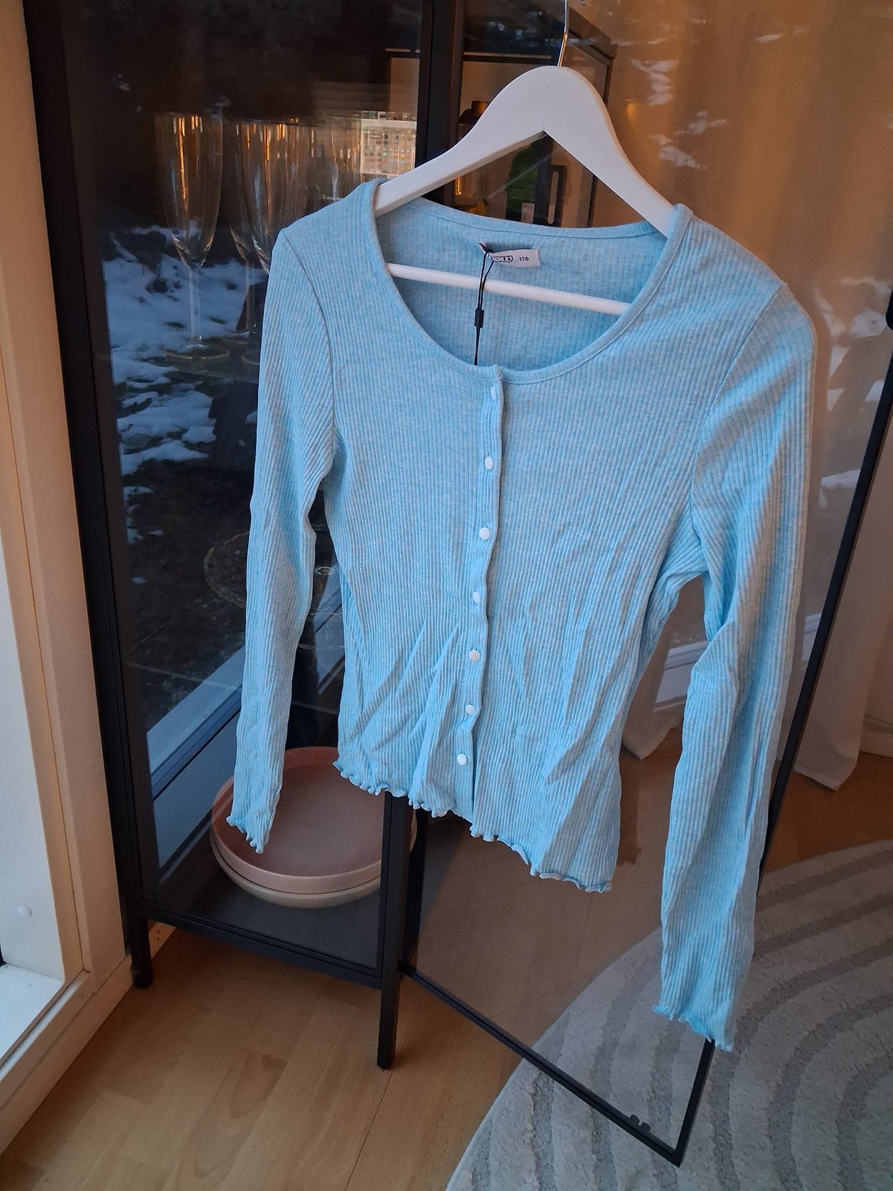 Uusi 170cm Cubuksen ribbineuletakki