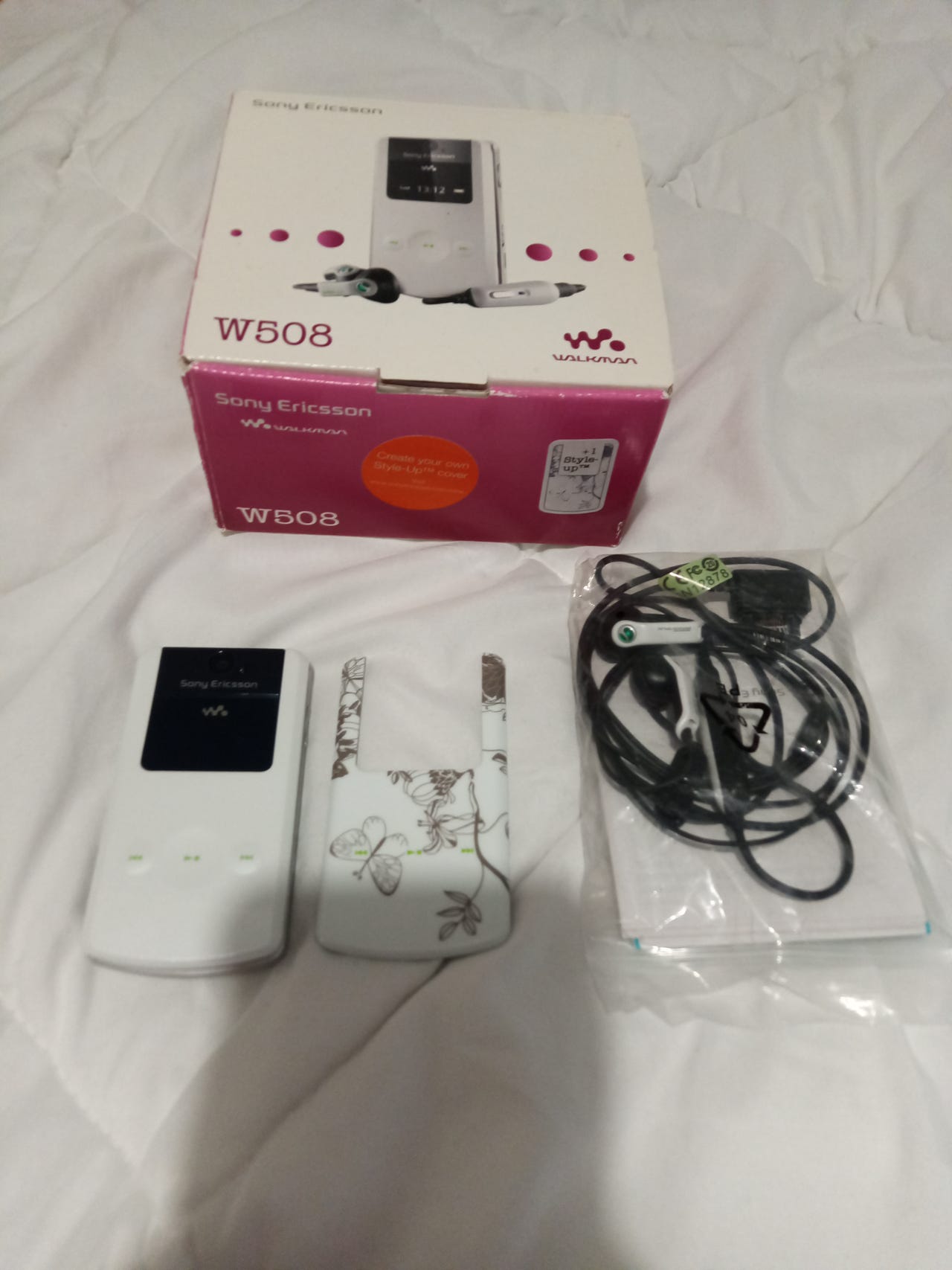 Sony Ericsson W508