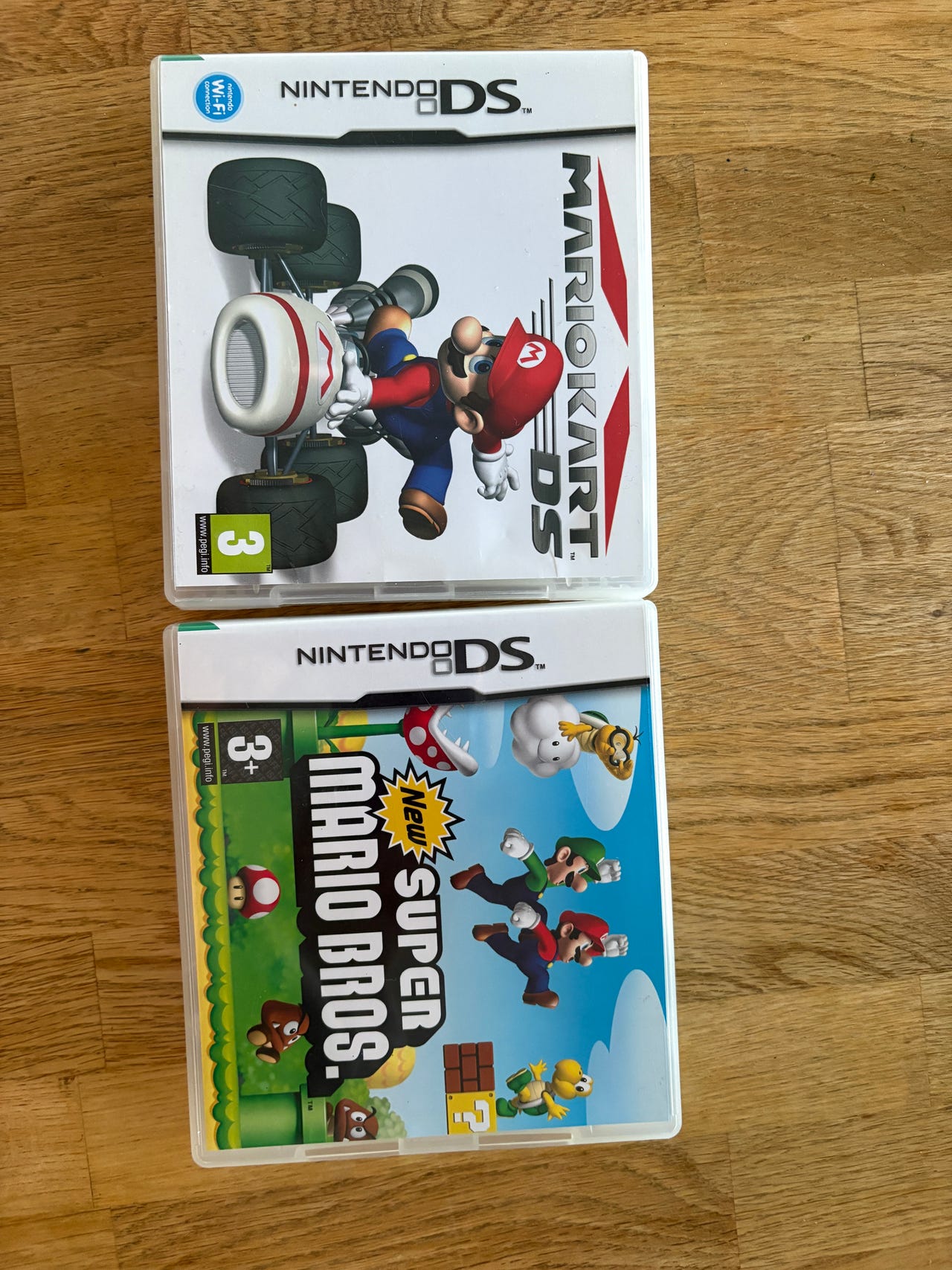 New Super Mario Bros ja Mario Kart Nintendo DS:lle
