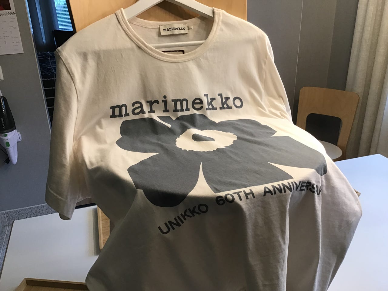 Marimekko-Unikko 60th anniversary T-paita | Tori