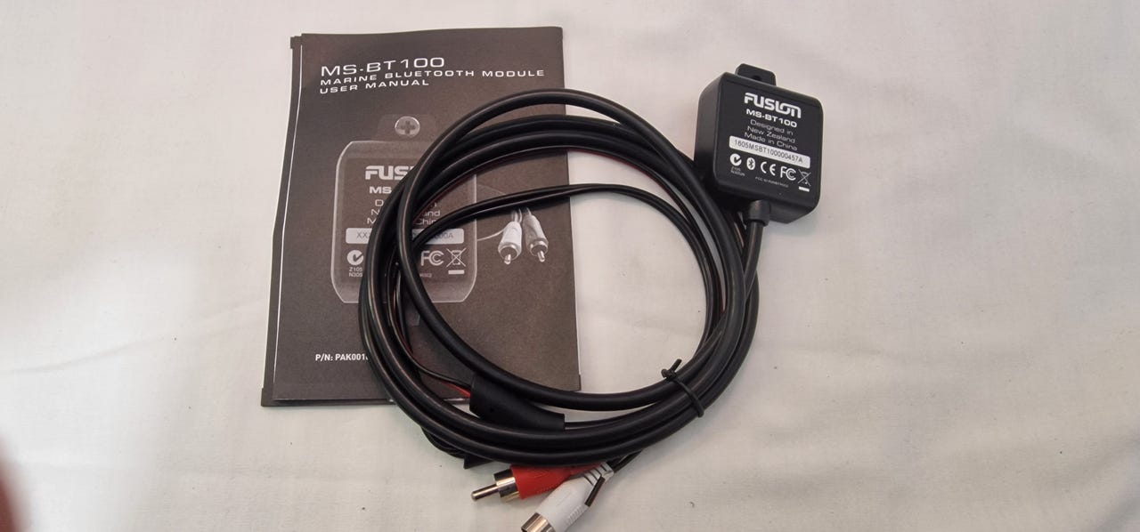 Fusion BT100 Bluetooth moduuli