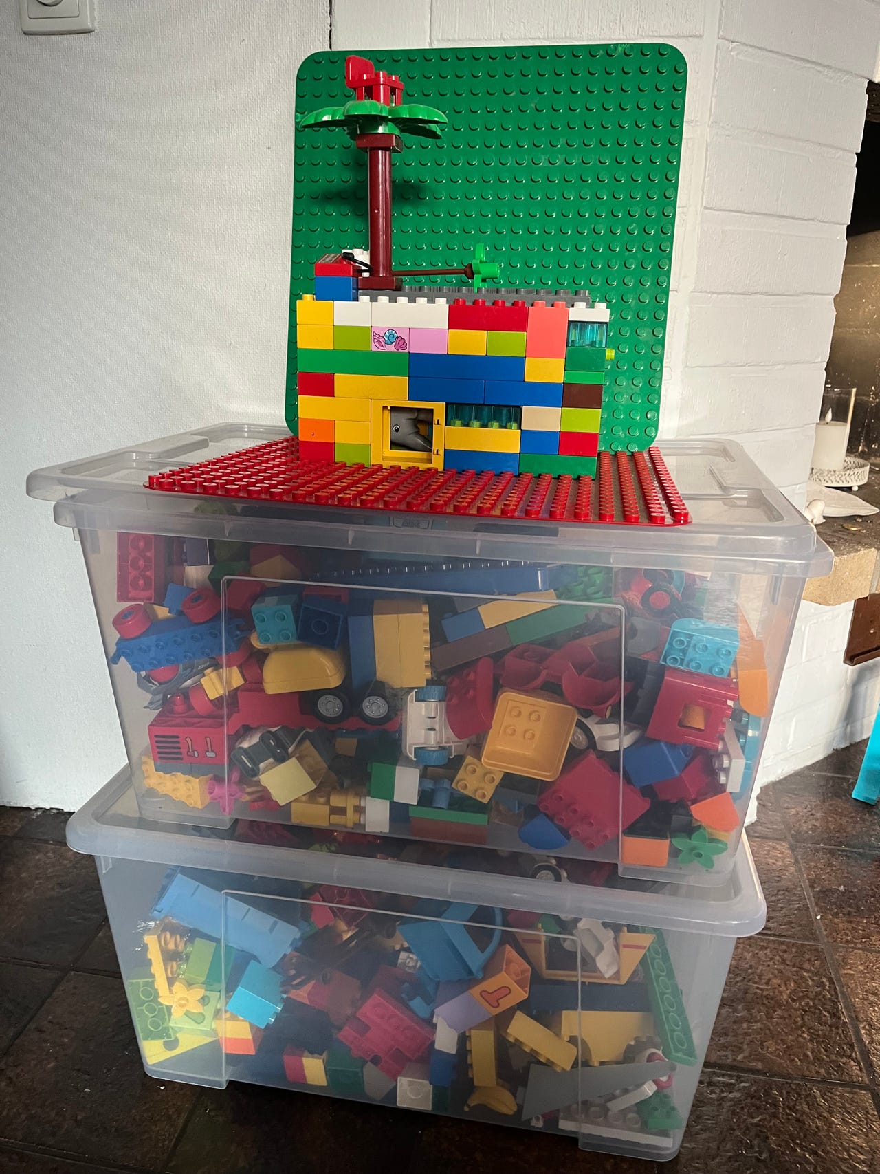Lego dublot ja junarata