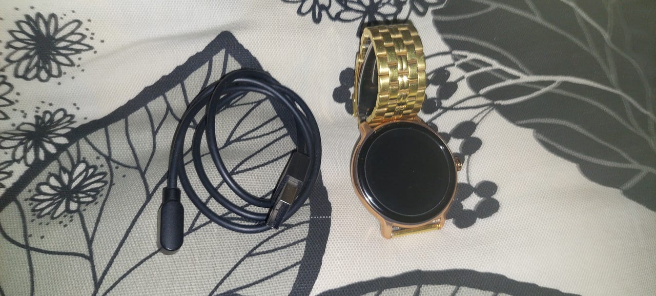 Älykello Kuura+ Smart Watch WS, musta+laturin johto