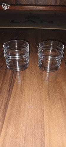 Pisaranrengas lasi , 2 kpl ,Timo Sarpaneva , Iittala
