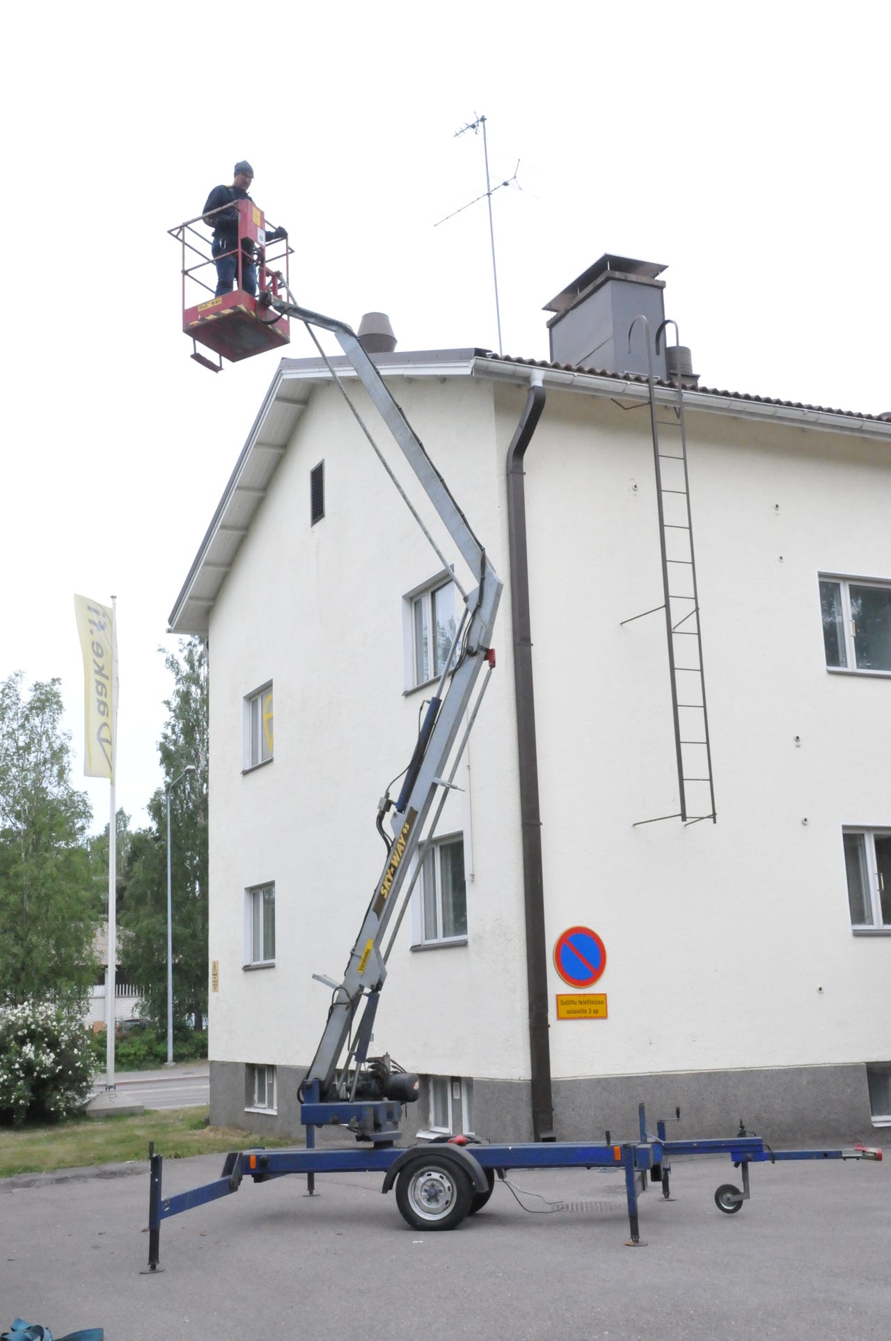 HENKILÖNOSTIN 10 m