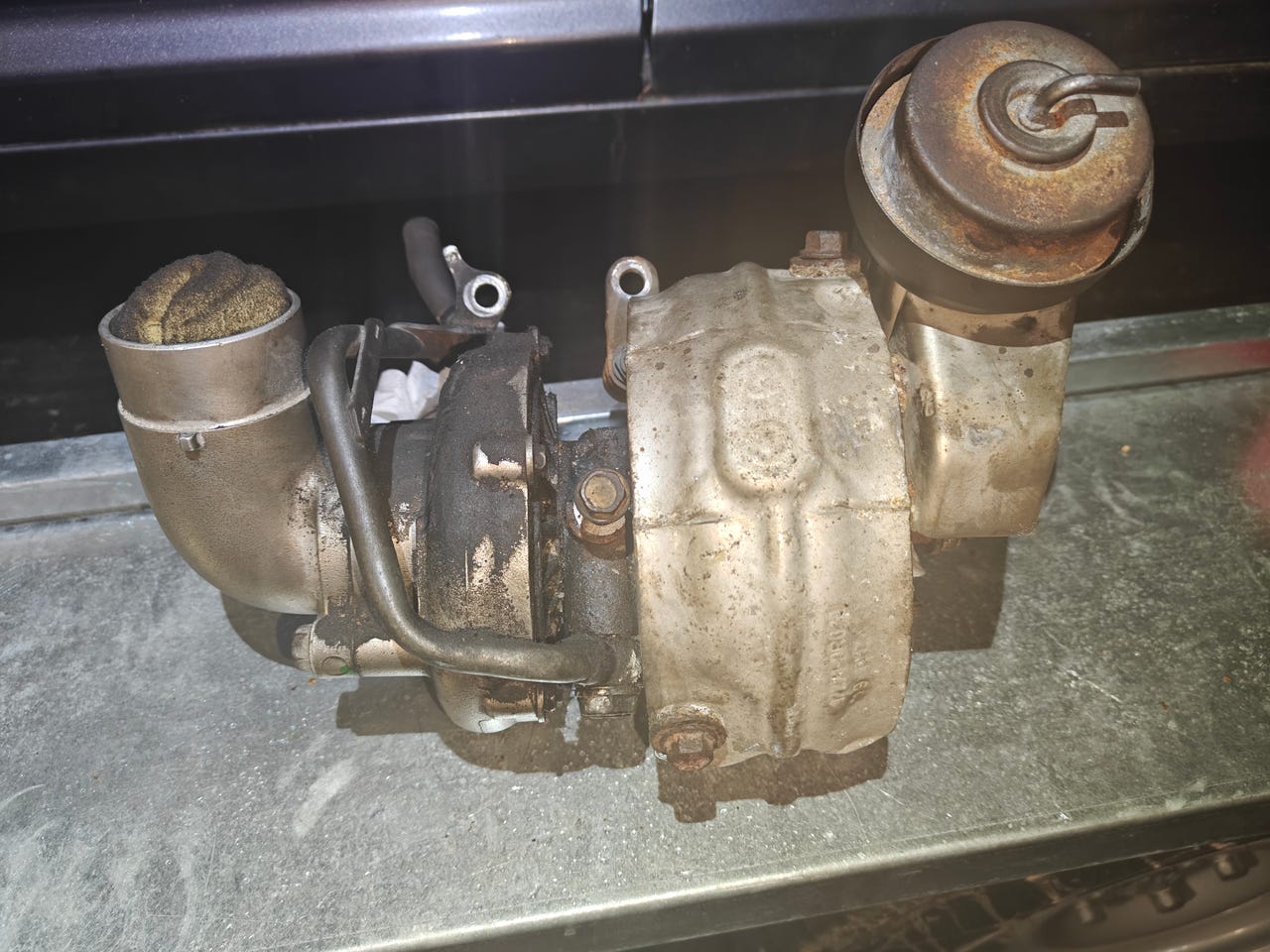 Toyota 2.2 D4D D-CAT 177hp turboahdin