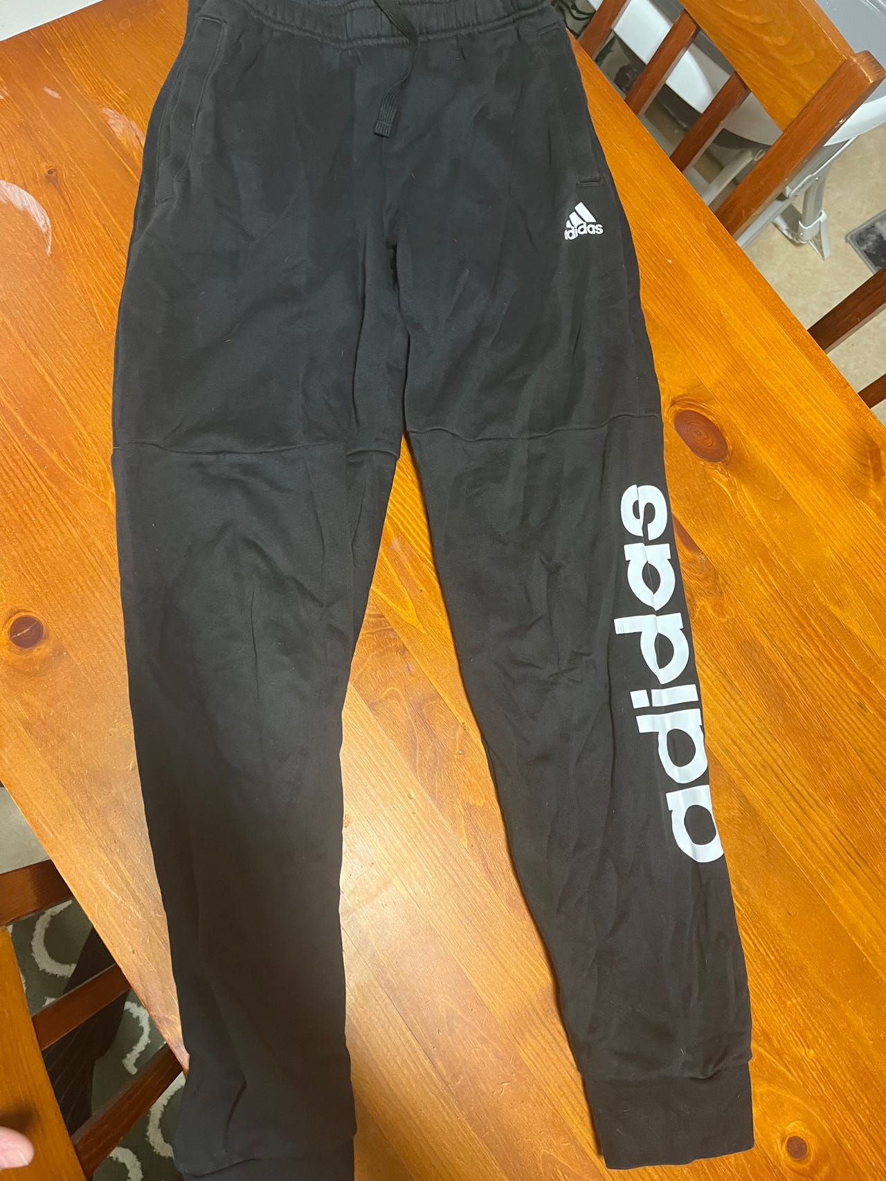 Adidas college housut