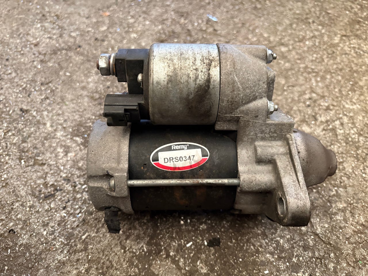 Toyota avensis t25 starttimoottori