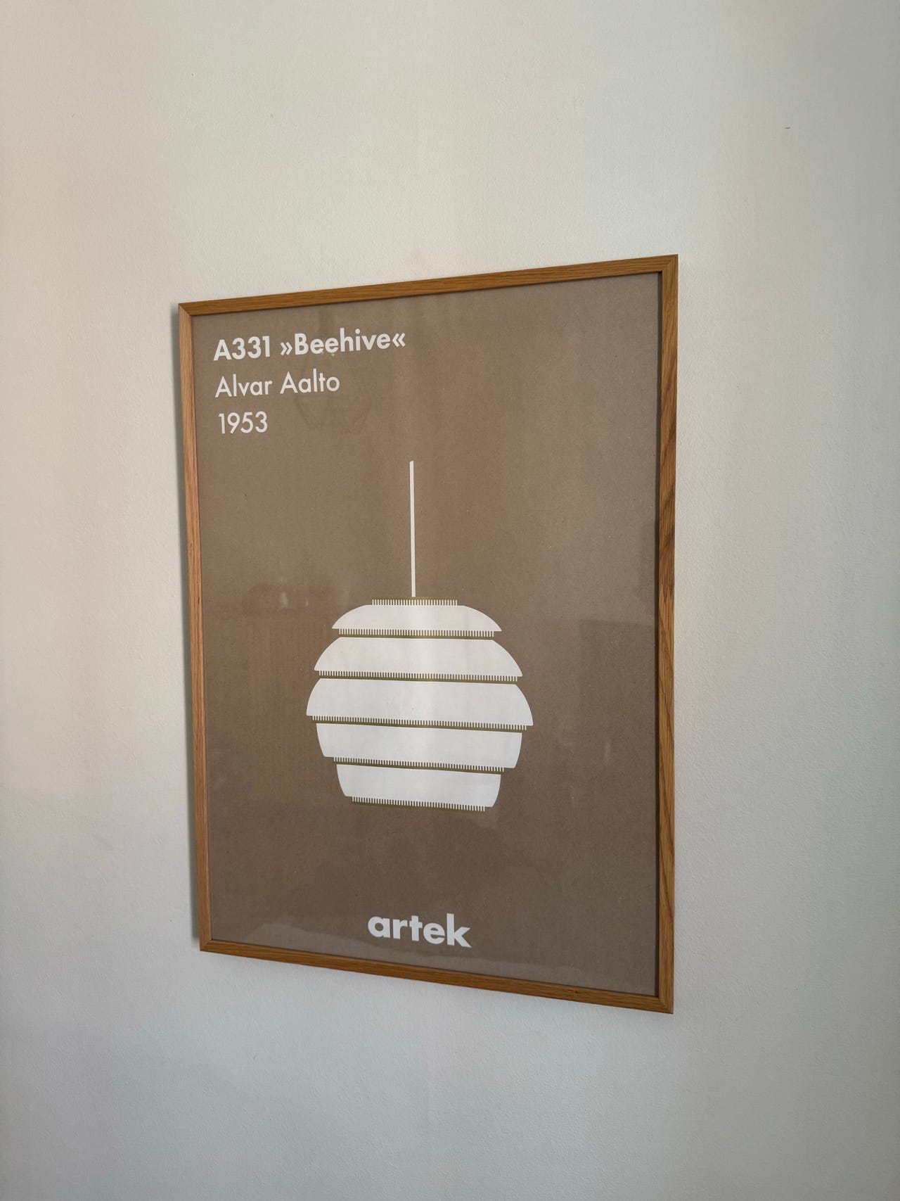Artek A331 Beehive juliste puukehyksellä | Tori