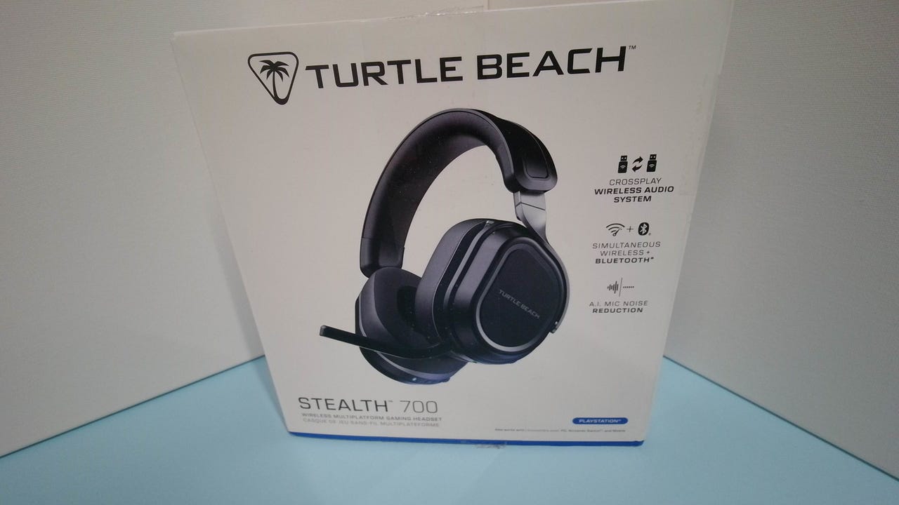 Uudenveroiset Turtle Beach Stealth 700 langattomat pelikuulokkeet