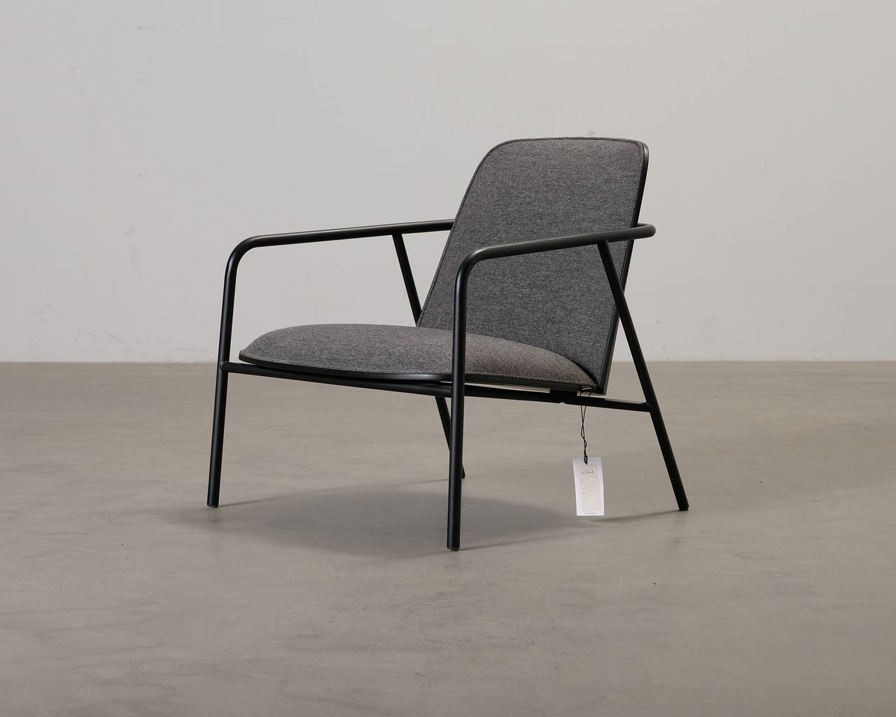 Normann Copenhagen Pad Low nojatuoli harmaa