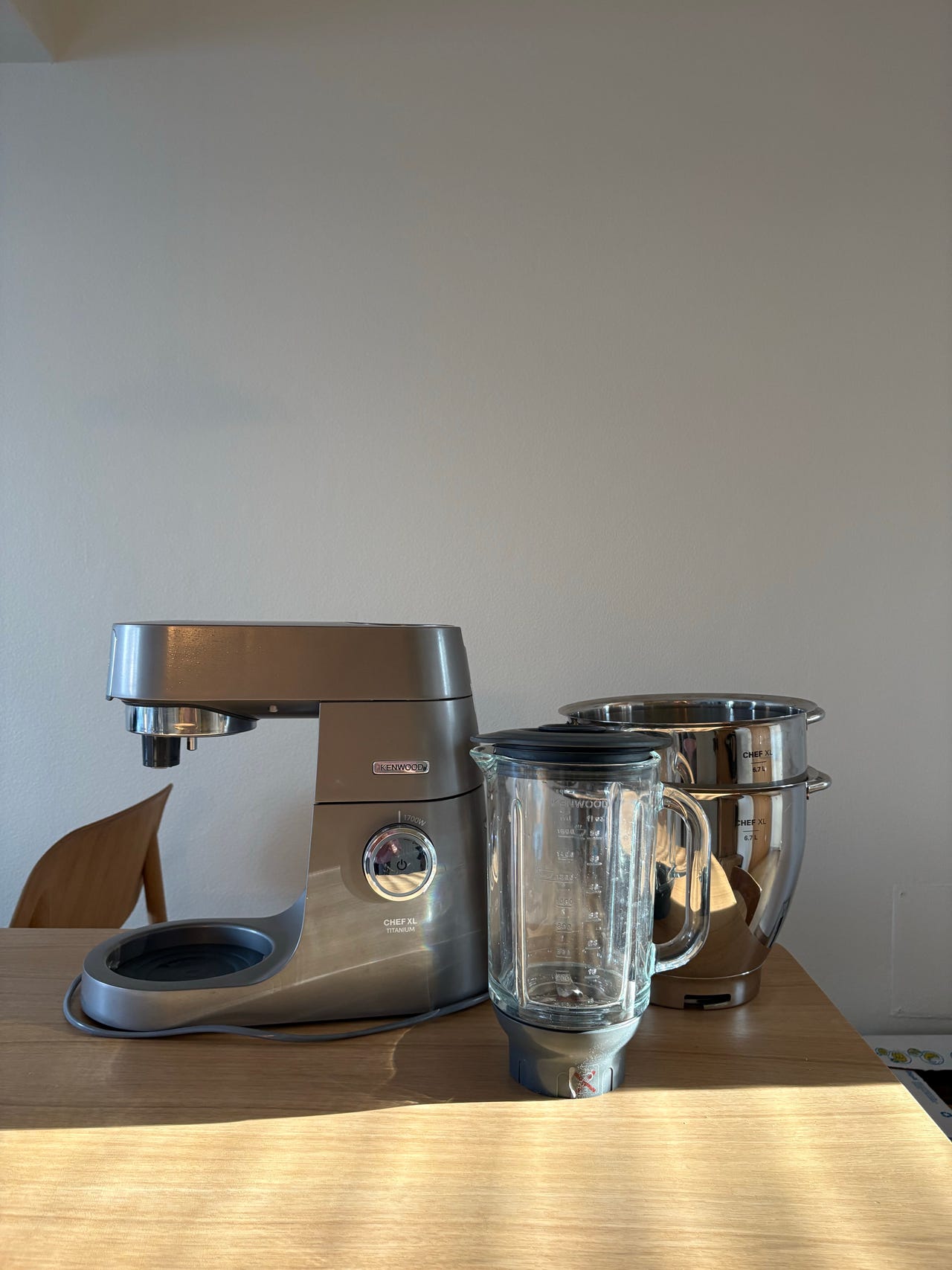 Kenwood Chef XL yleiskone lisäosineen | Tori