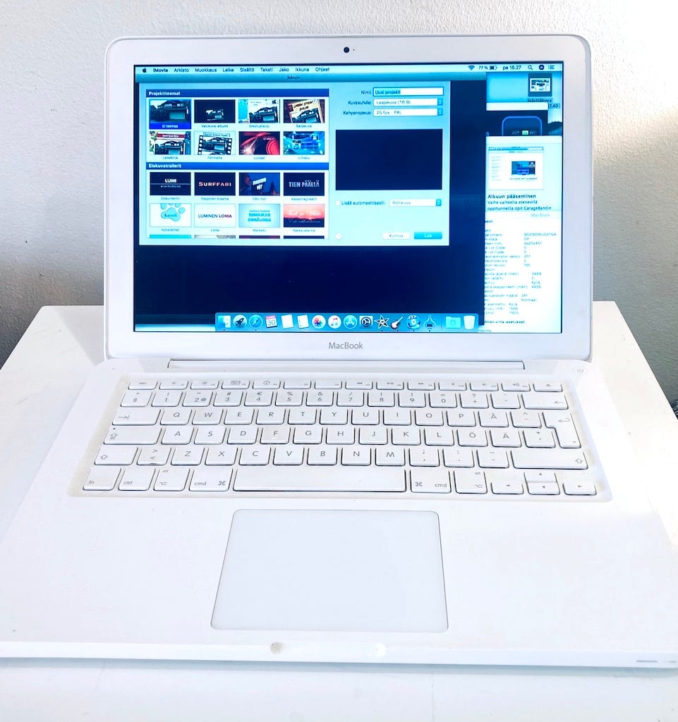 Apple MacBook White 2010 | Tori